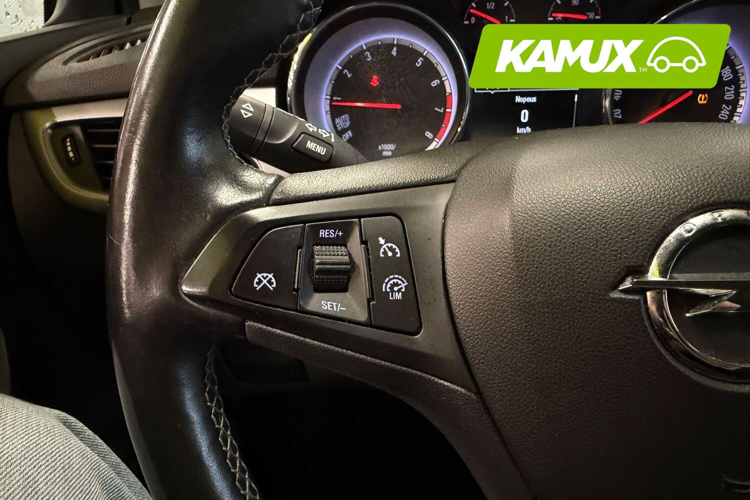 Opel Astra vaihtoauto