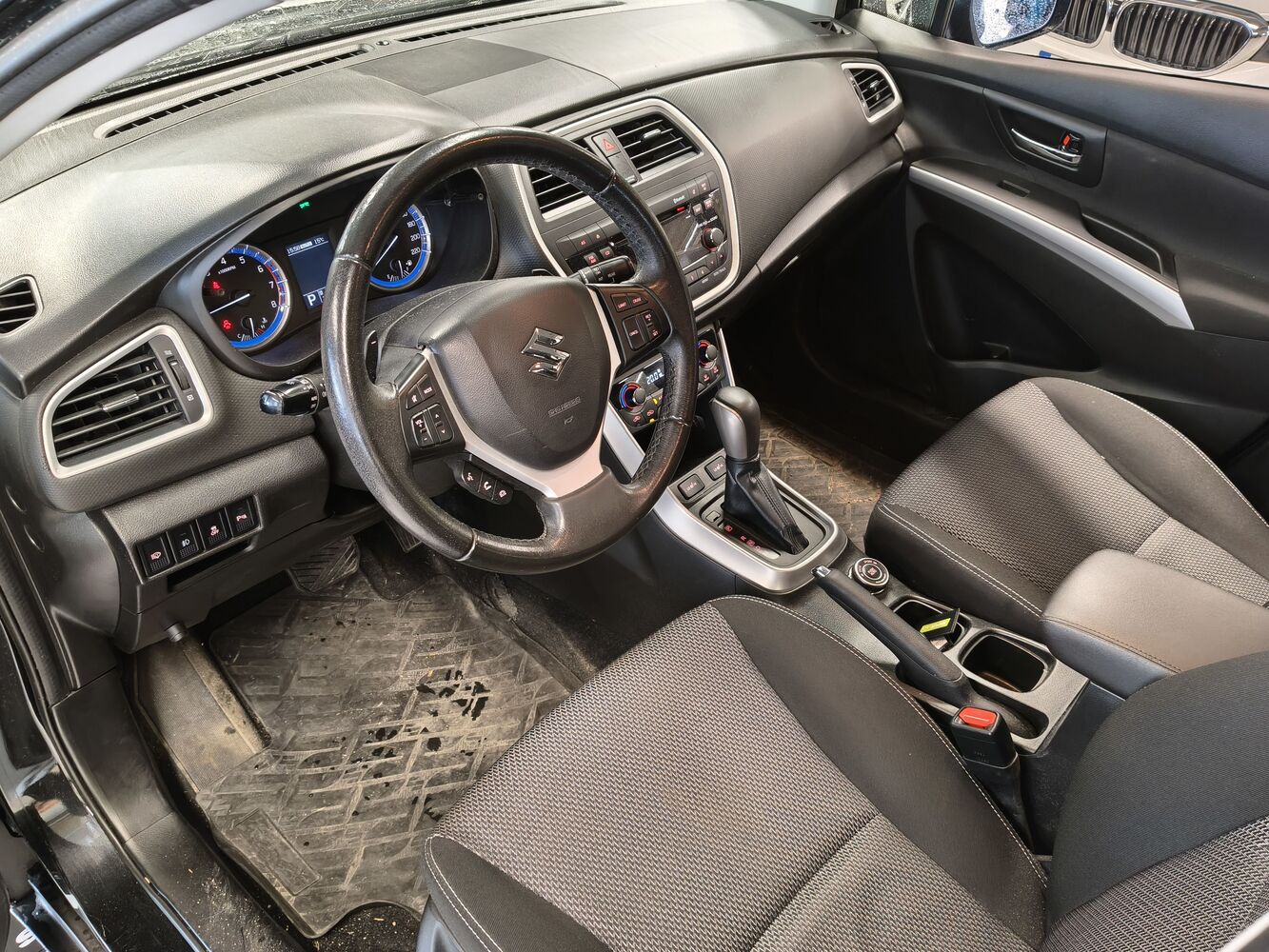 Suzuki SX4 S-CROSS vaihtoauto