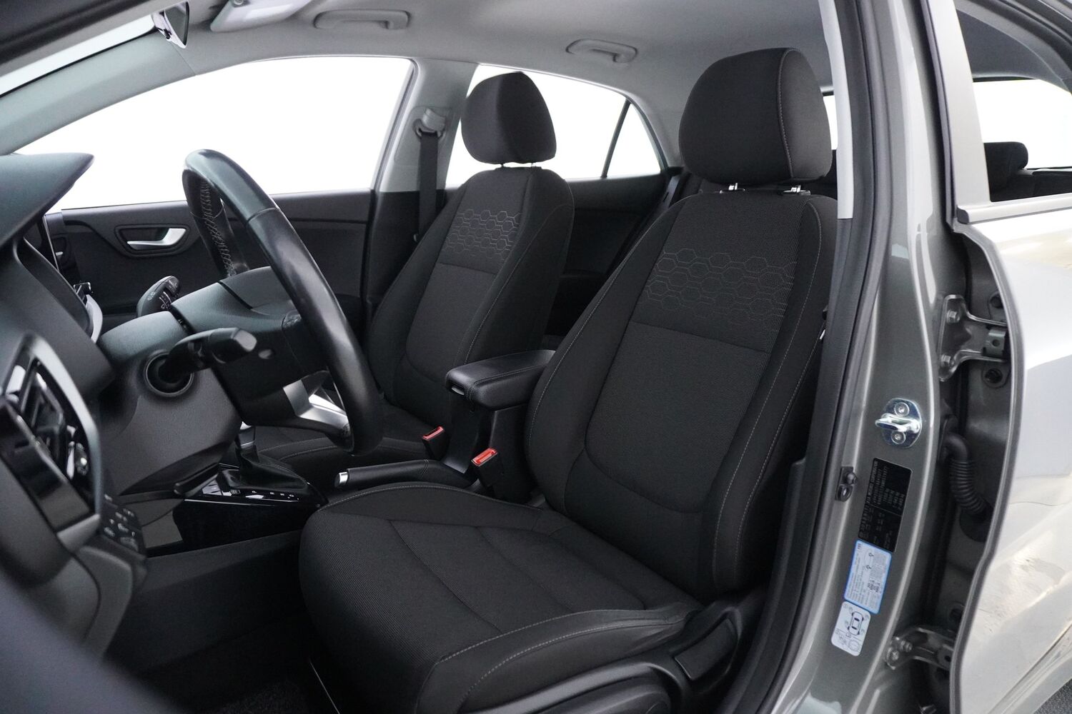 Kia Rio vaihtoauto