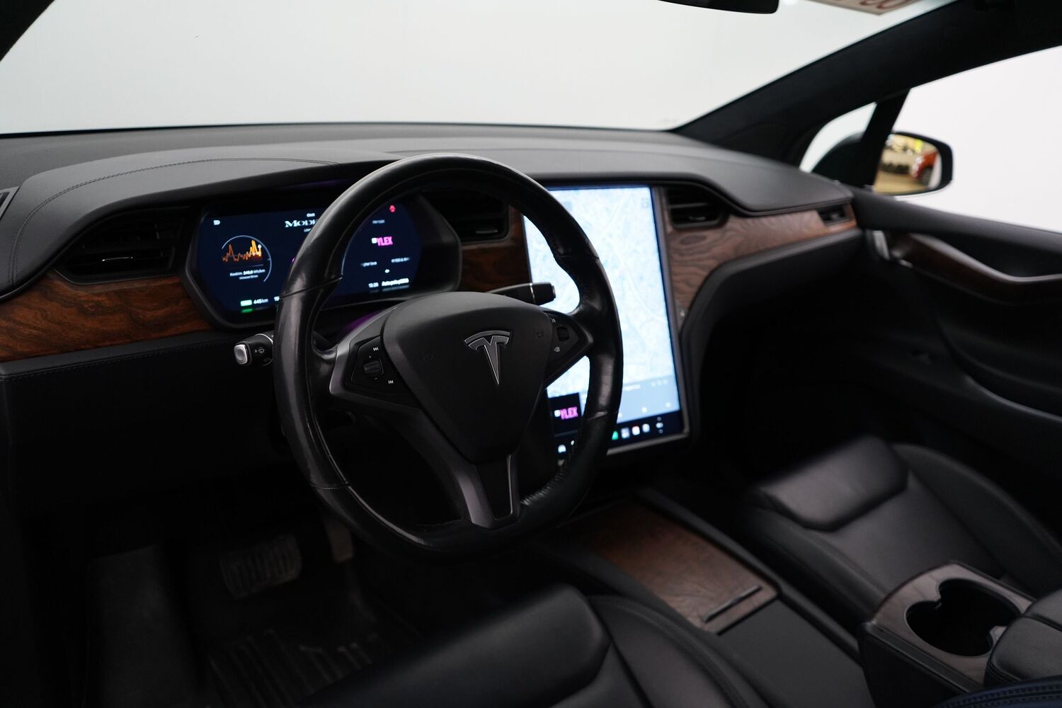 Tesla Model X vaihtoauto