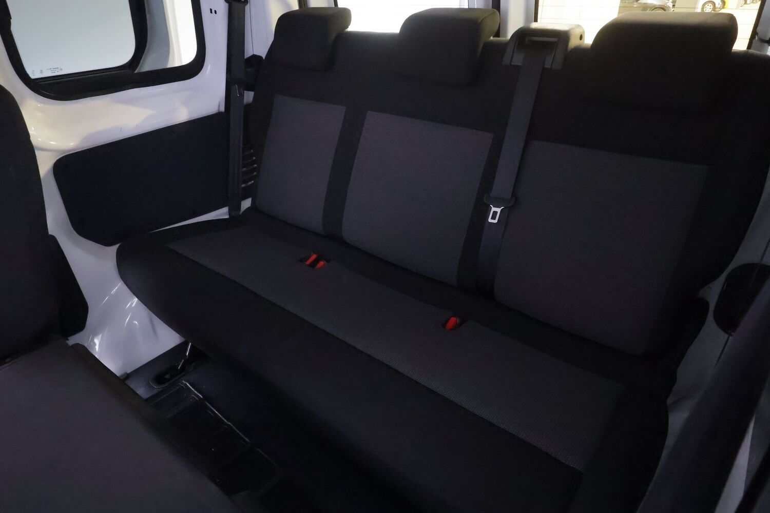 Toyota Proace Verso vaihtoauto