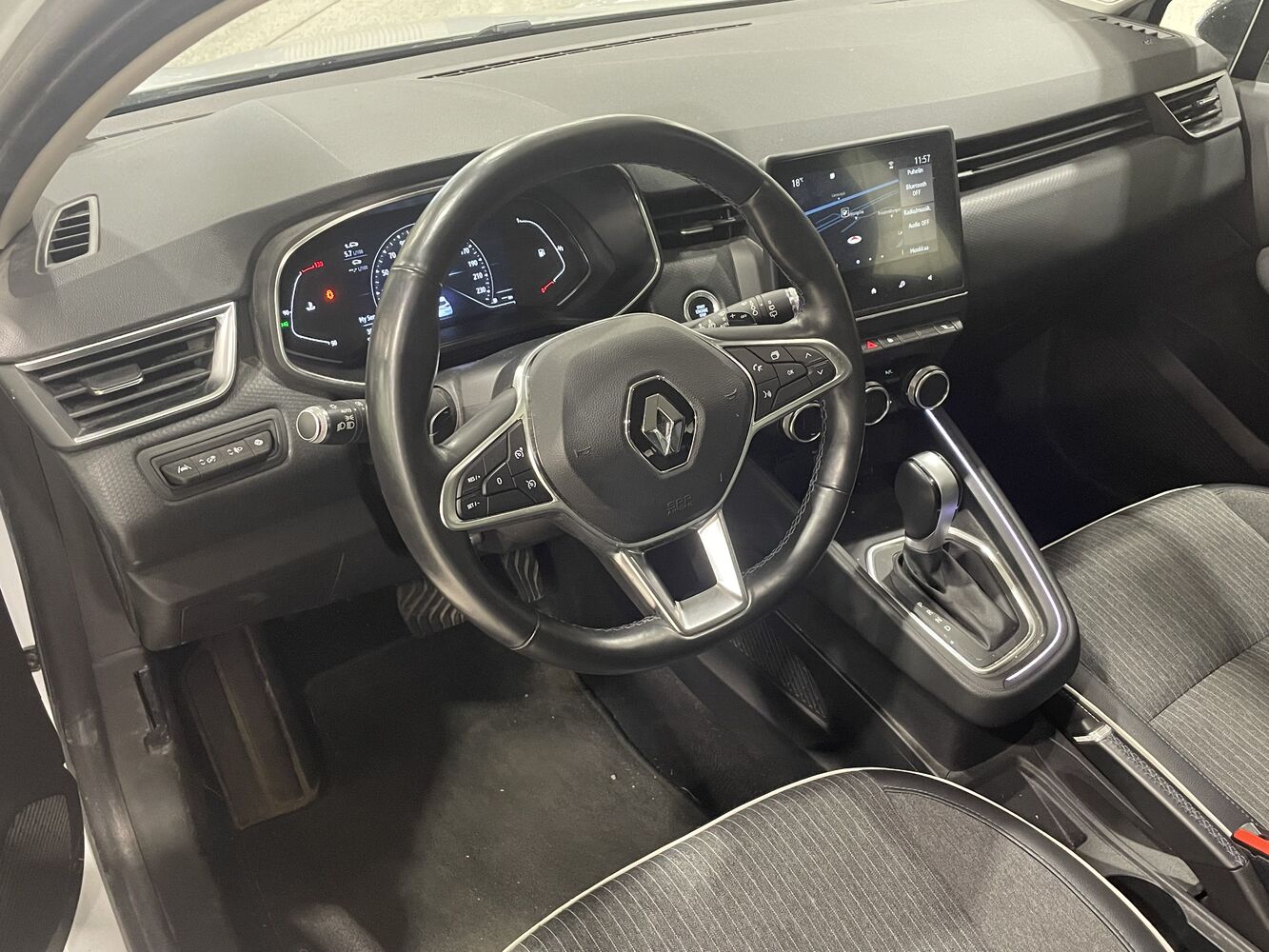 Renault Clio vaihtoauto