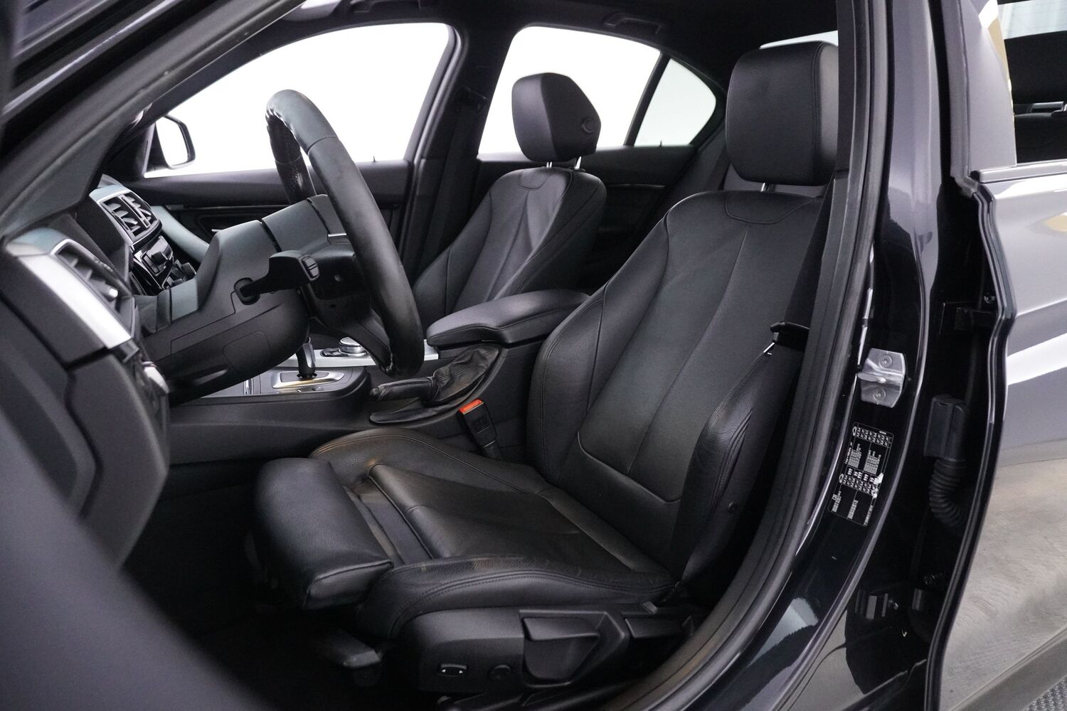 BMW 318 vaihtoauto