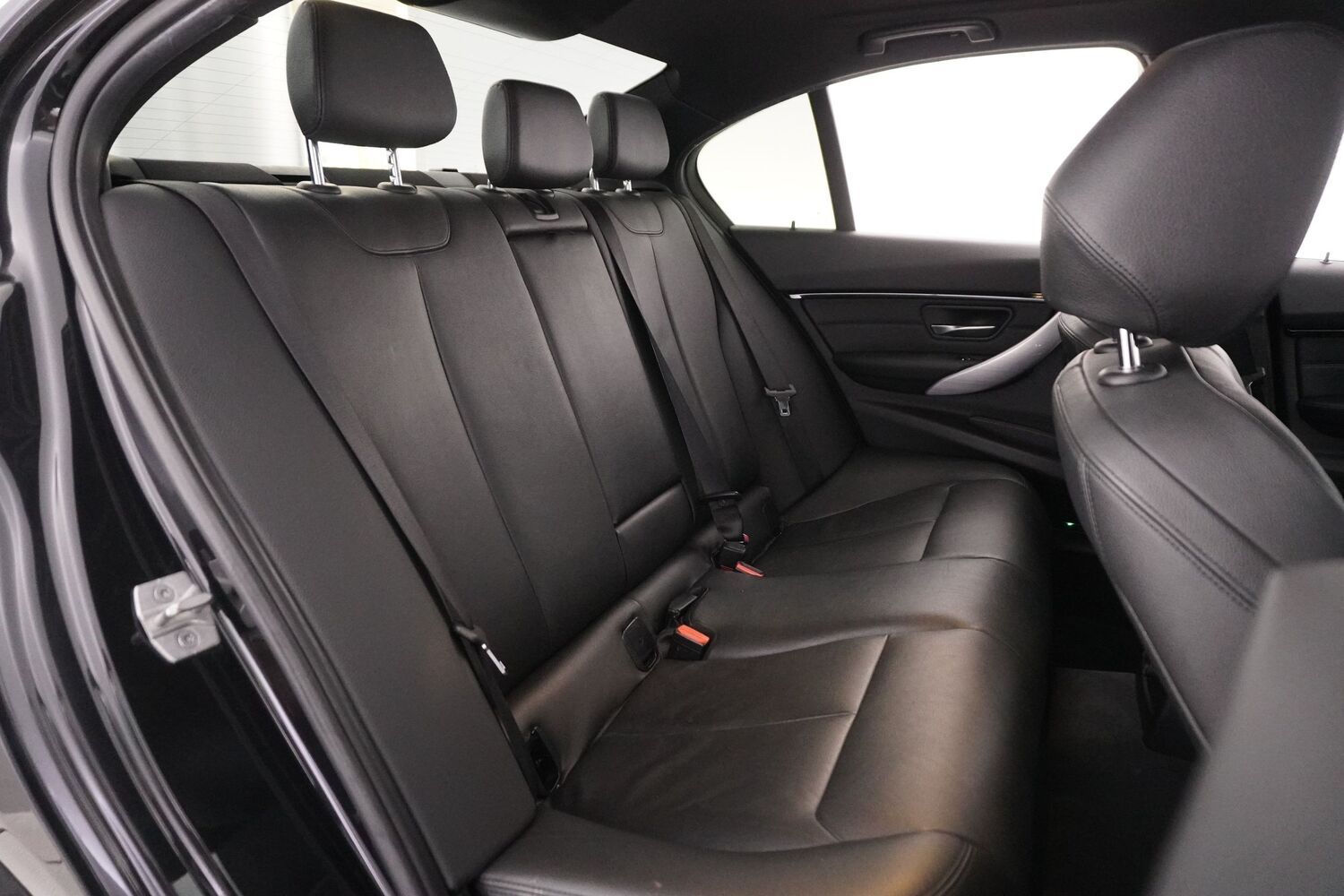 BMW 318 vaihtoauto