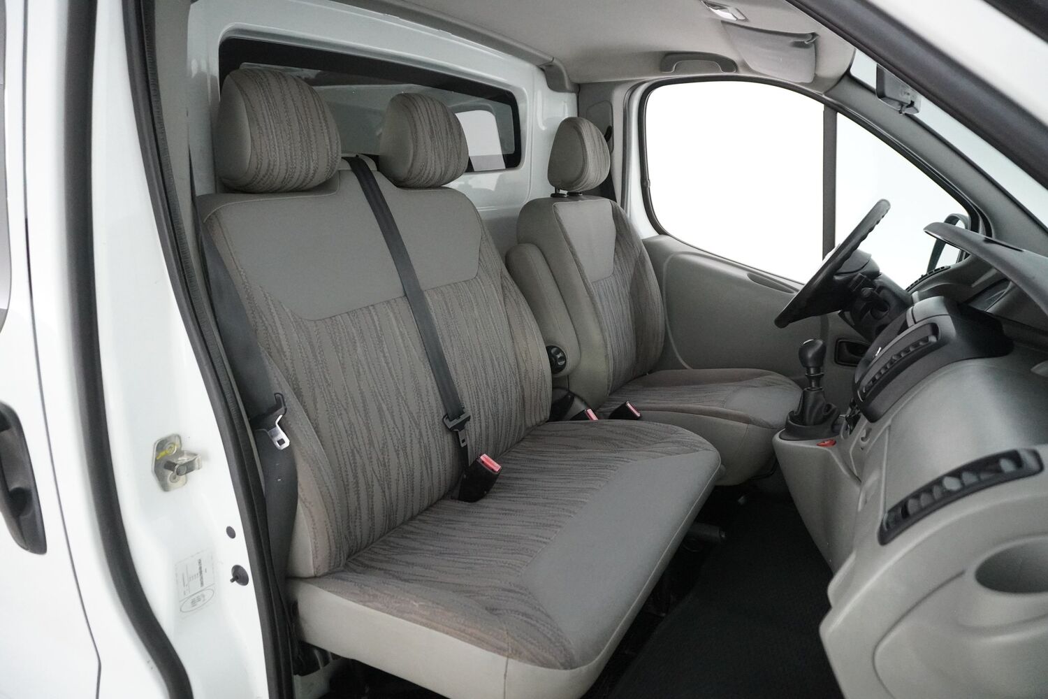 Nissan Primastar vaihtoauto