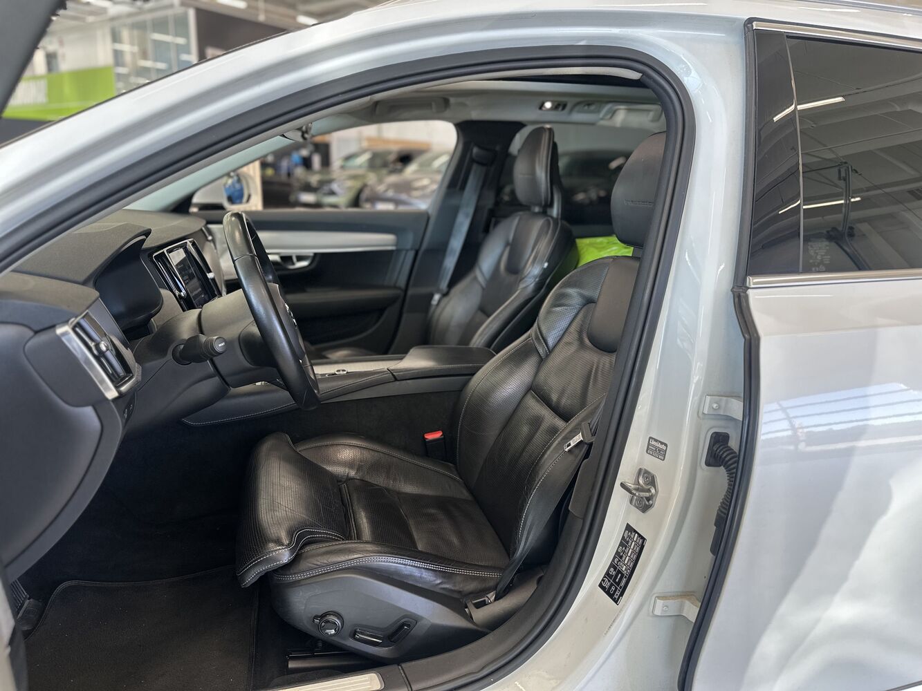 Volvo V90 vaihtoauto