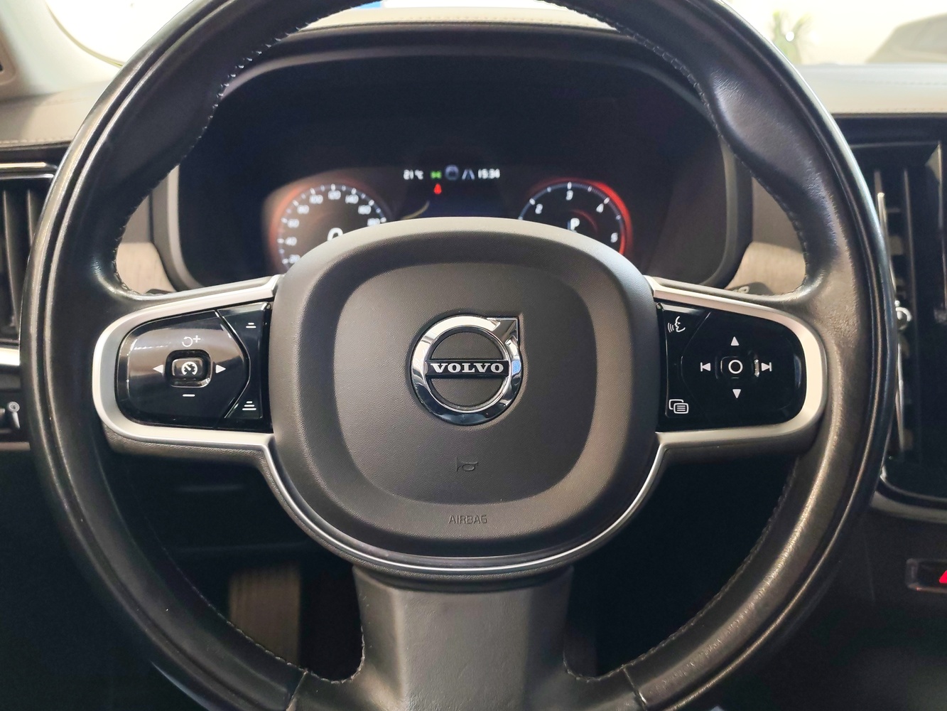 Volvo V90 vaihtoauto