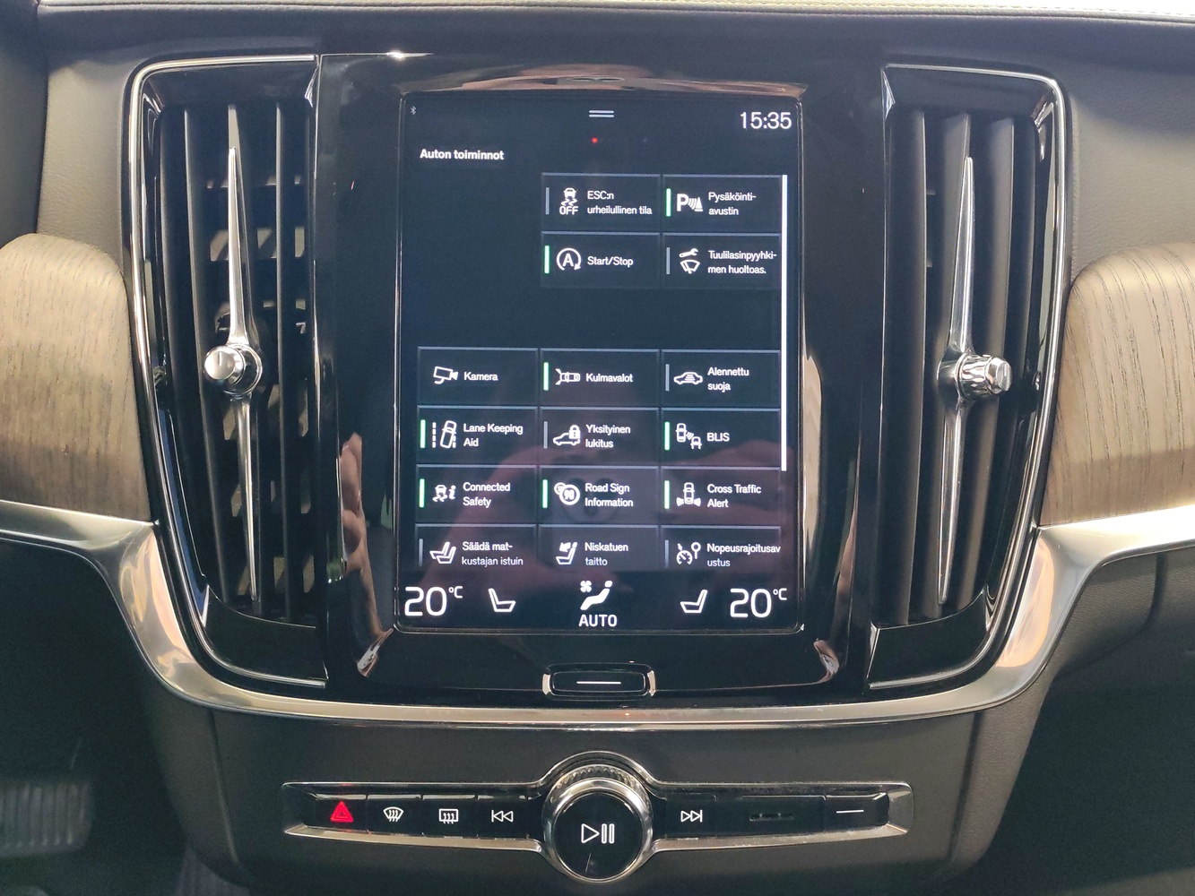 Volvo V90 vaihtoauto