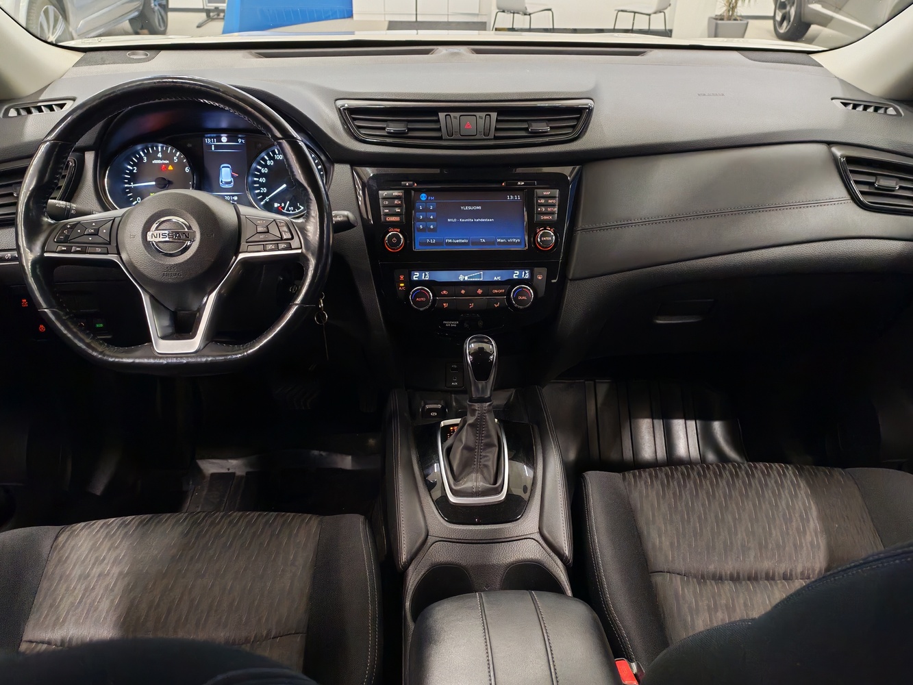 Nissan X-Trail vaihtoauto