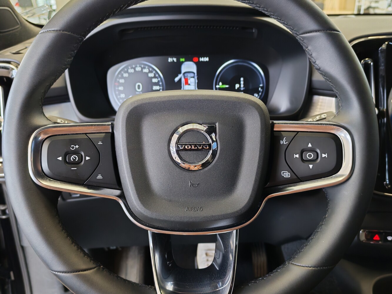 Volvo XC40 vaihtoauto