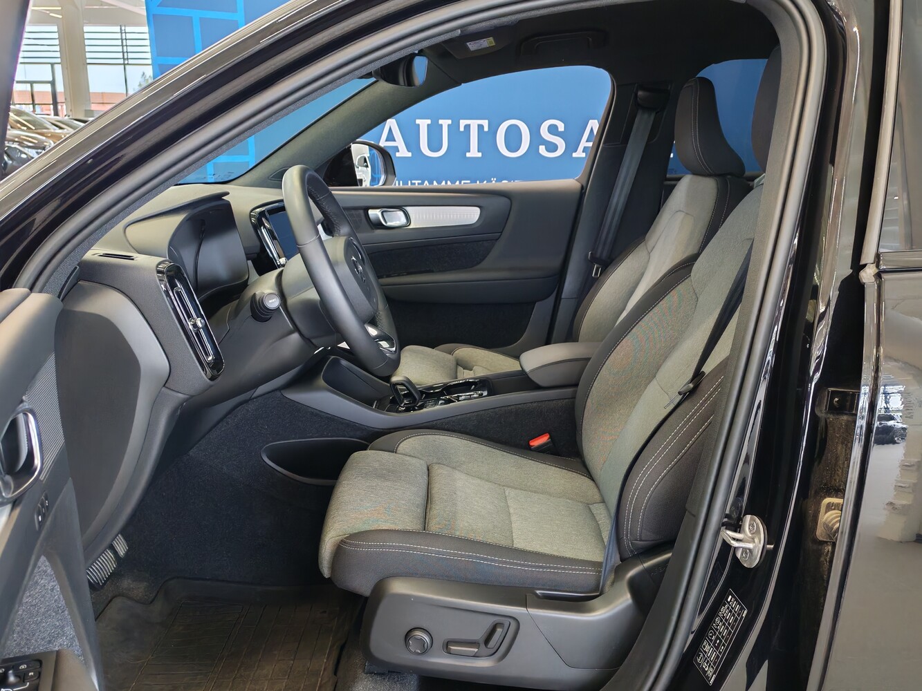 Volvo XC40 vaihtoauto