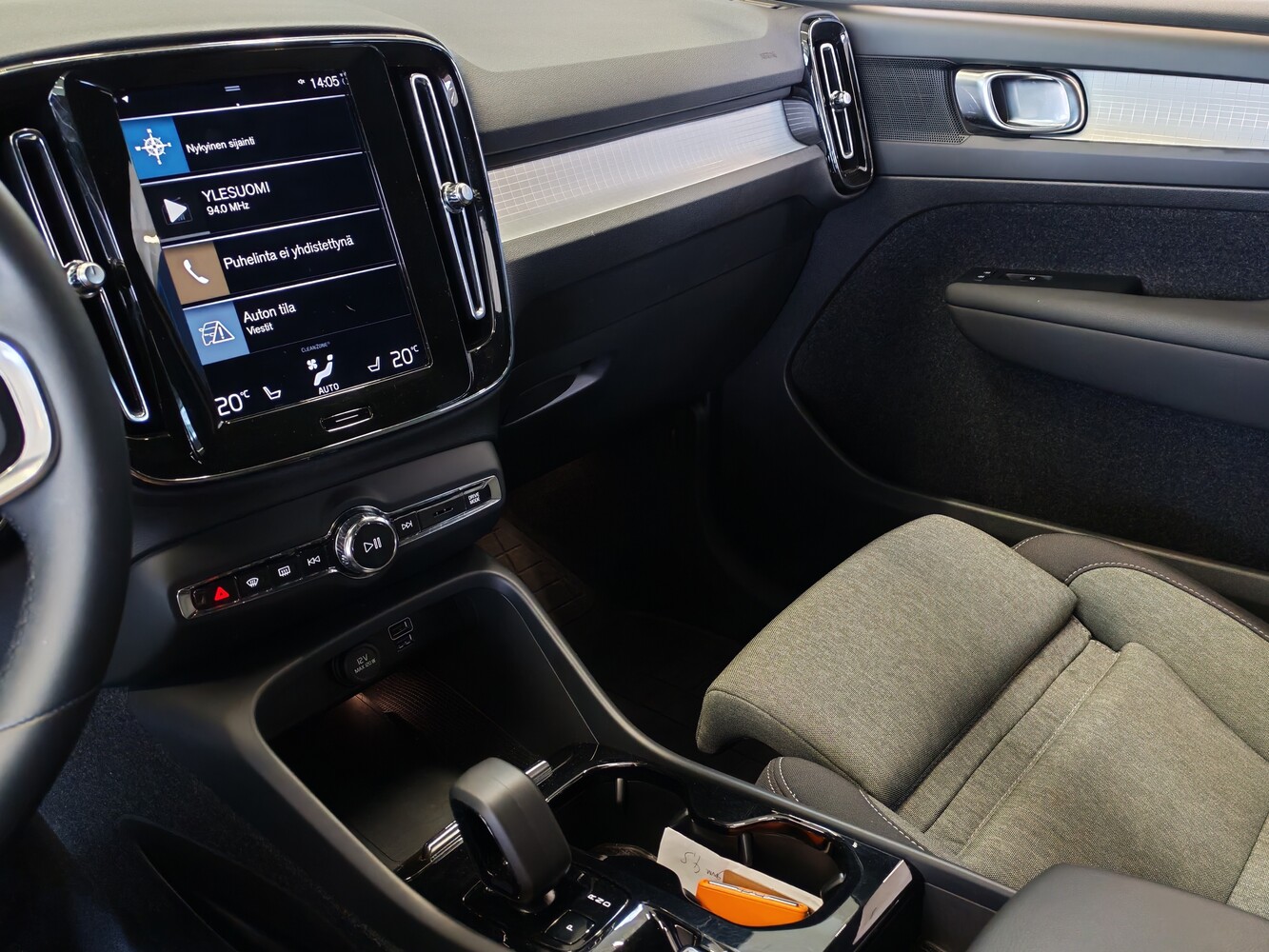Volvo XC40 vaihtoauto