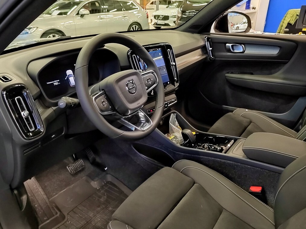 Volvo XC40 vaihtoauto