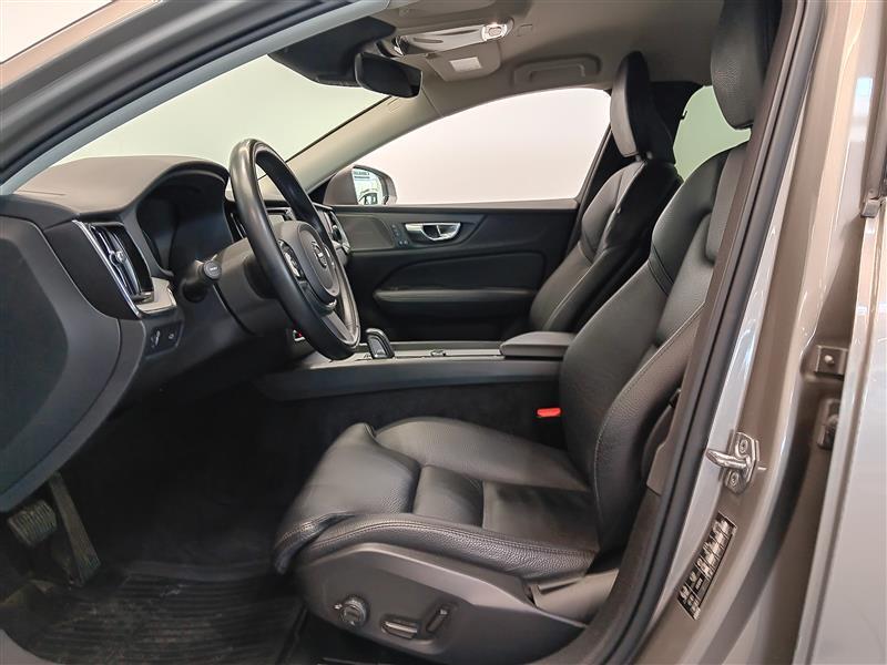Volvo V60 Cross Country vaihtoauto