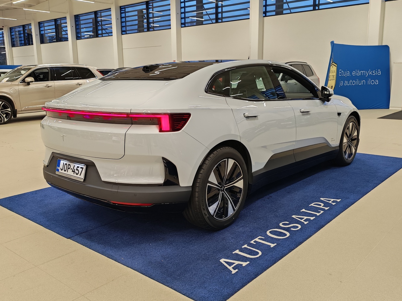 Polestar 4 vaihtoauto