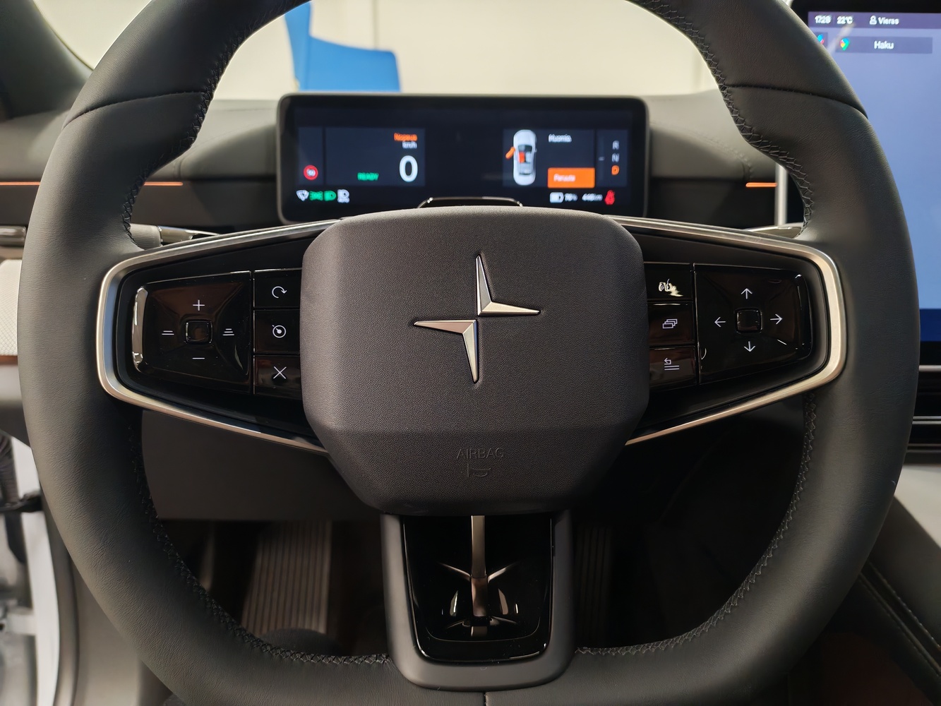 Polestar 4 vaihtoauto