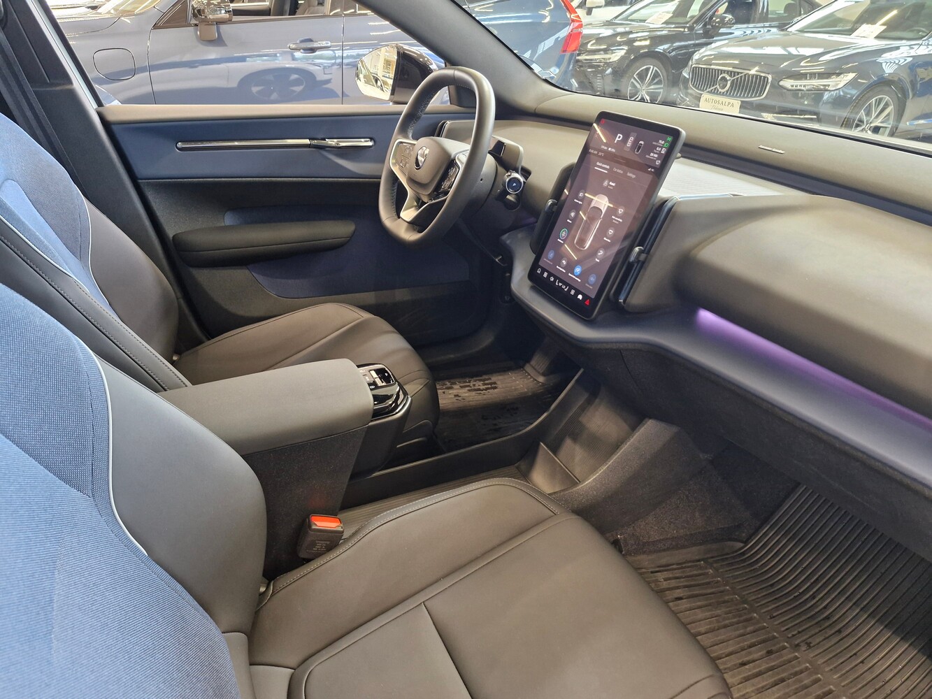 Volvo EX30 vaihtoauto