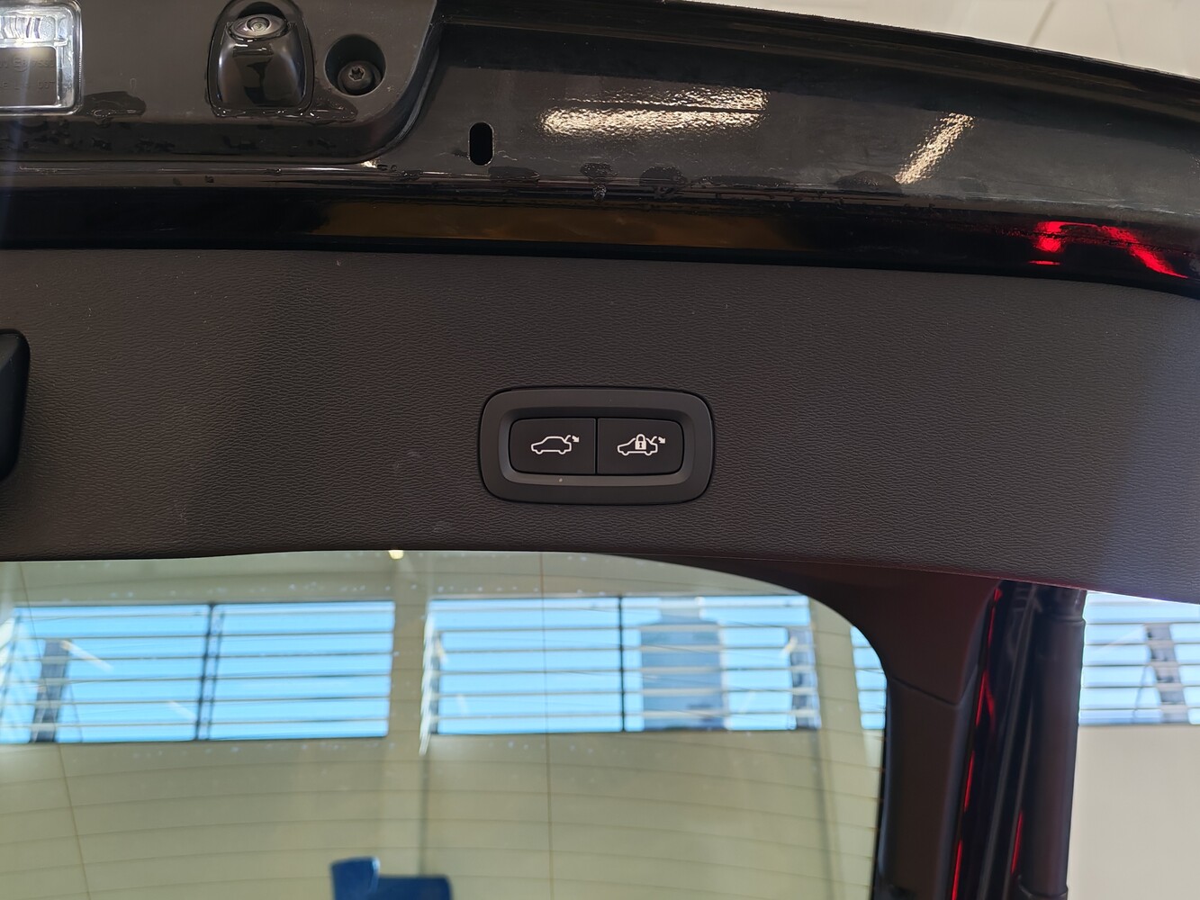 Volvo EC40 vaihtoauto