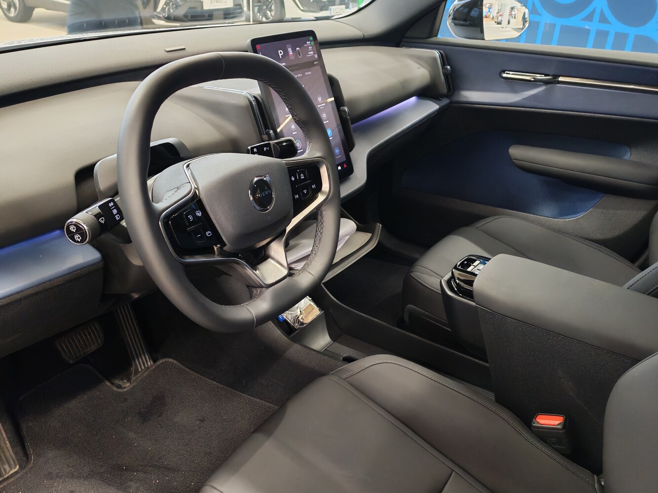 Volvo EX30 vaihtoauto