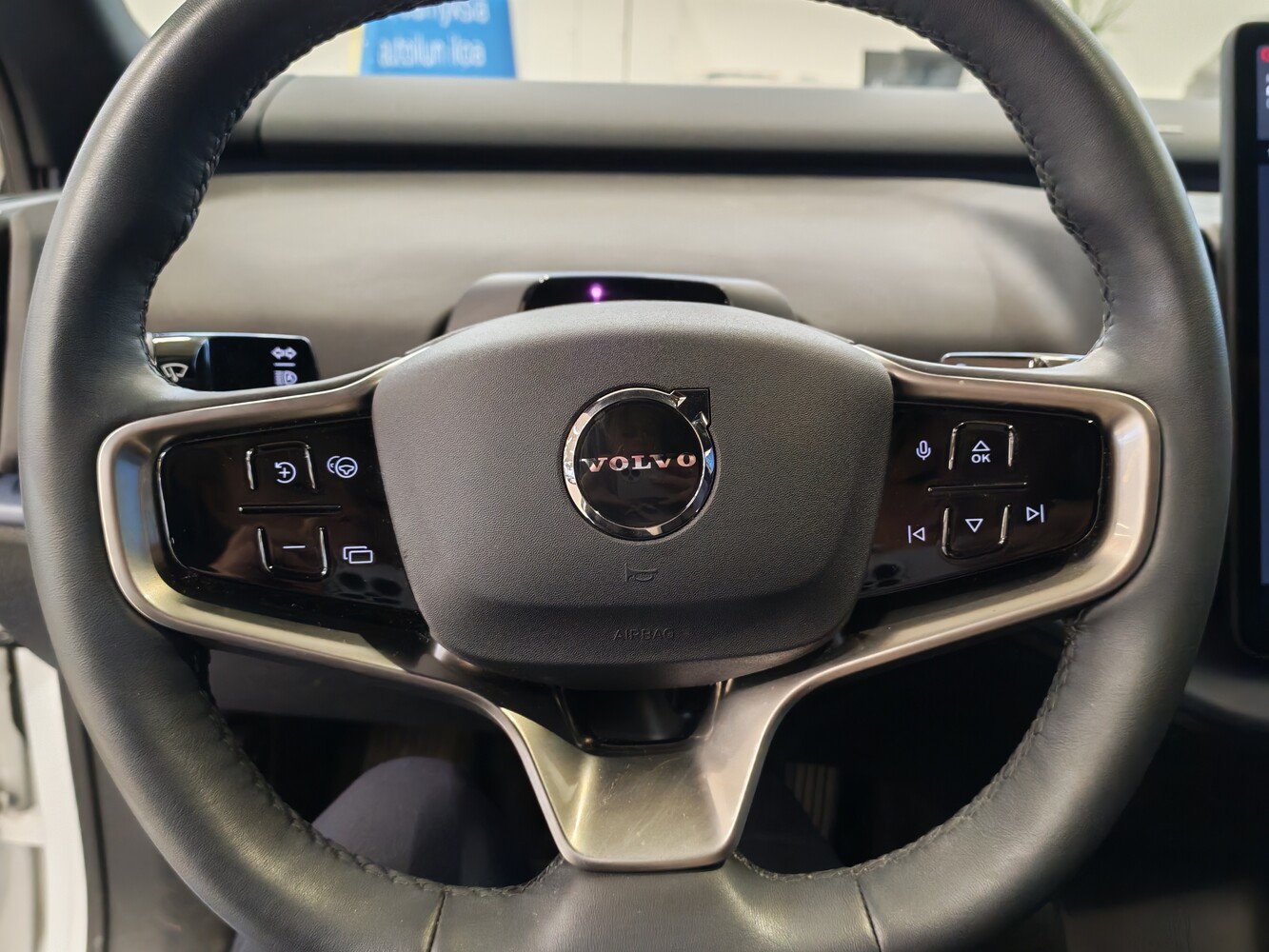 Volvo EX30 vaihtoauto