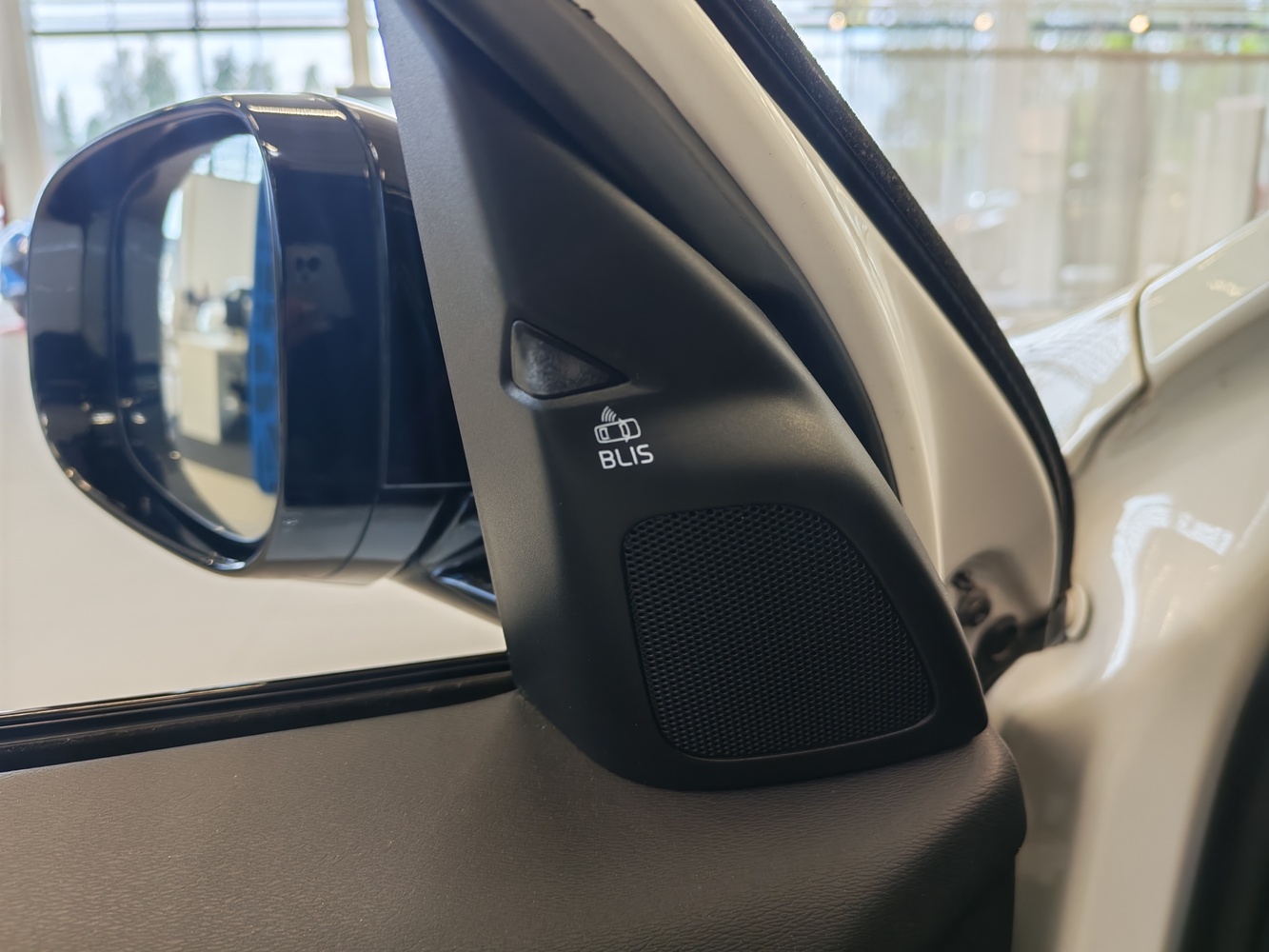 Volvo V60 Cross Country vaihtoauto