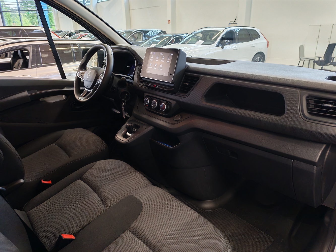 Renault Trafic vaihtoauto