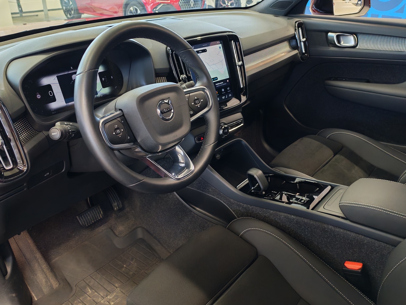 Volvo XC40 vaihtoauto