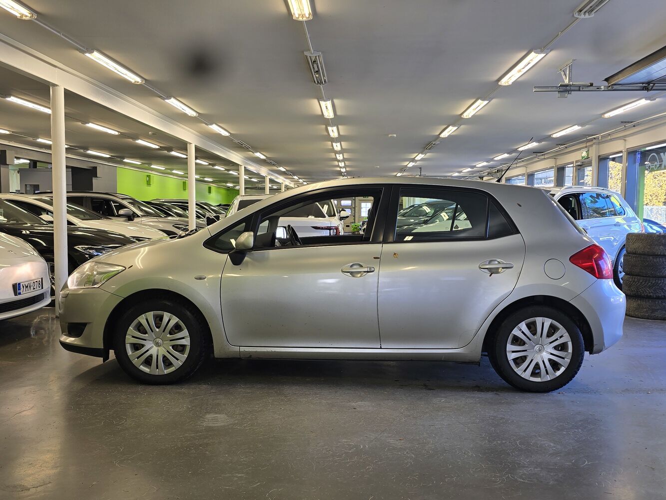 Toyota Auris vaihtoauto