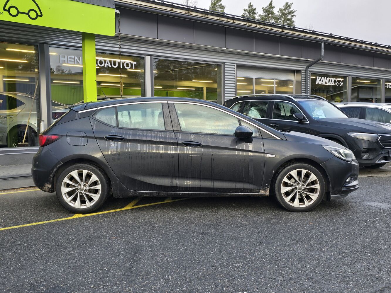 Opel Astra vaihtoauto