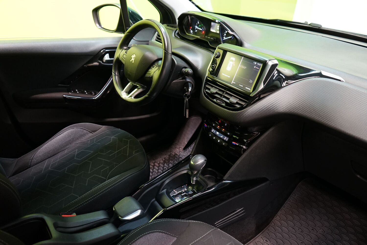 Peugeot 2008 vaihtoauto
