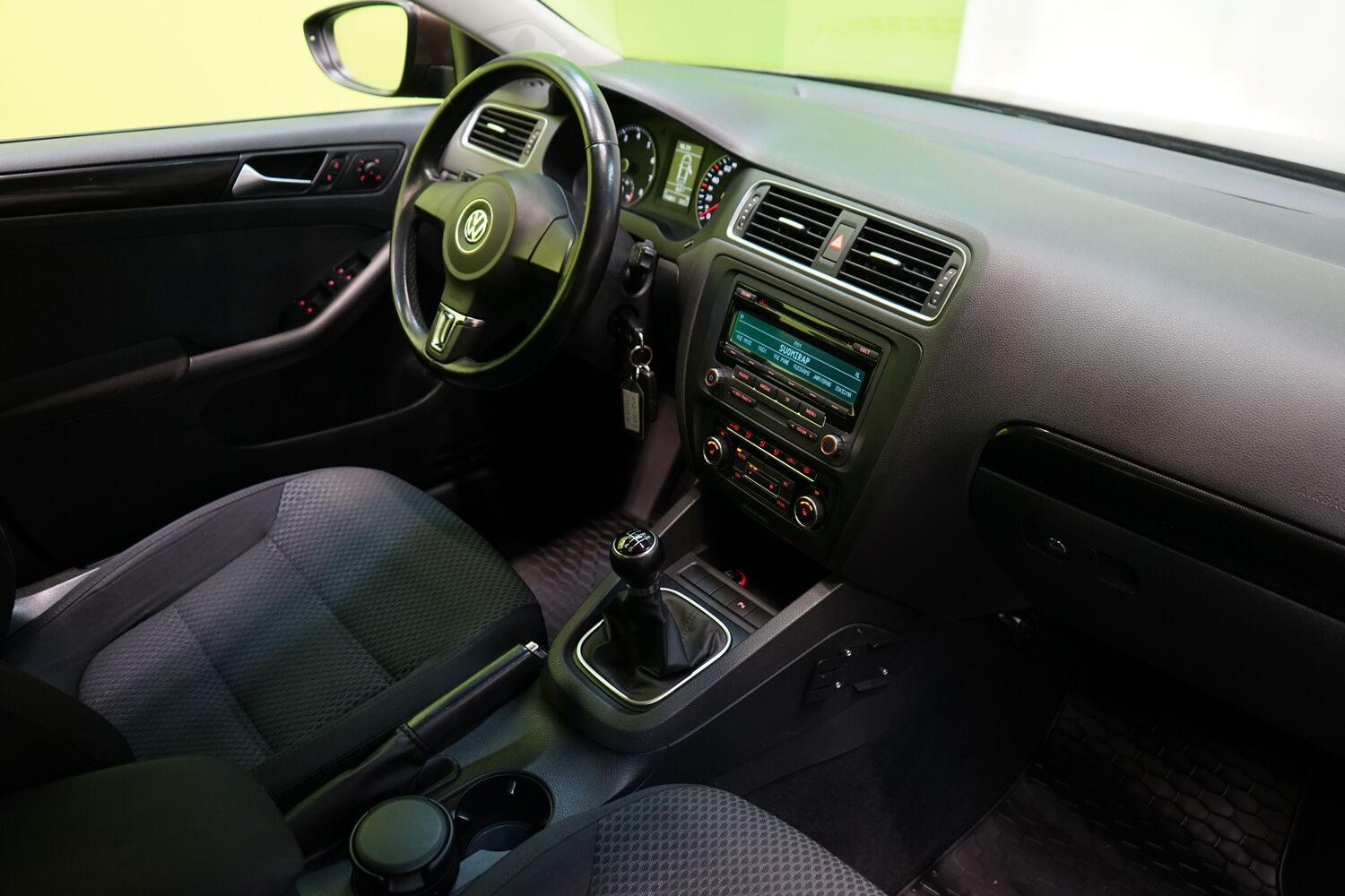 Volkswagen Jetta vaihtoauto