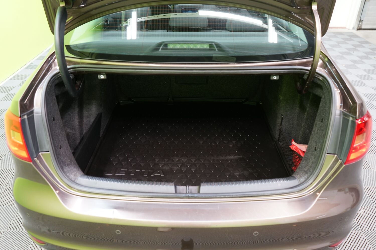 Volkswagen Jetta vaihtoauto