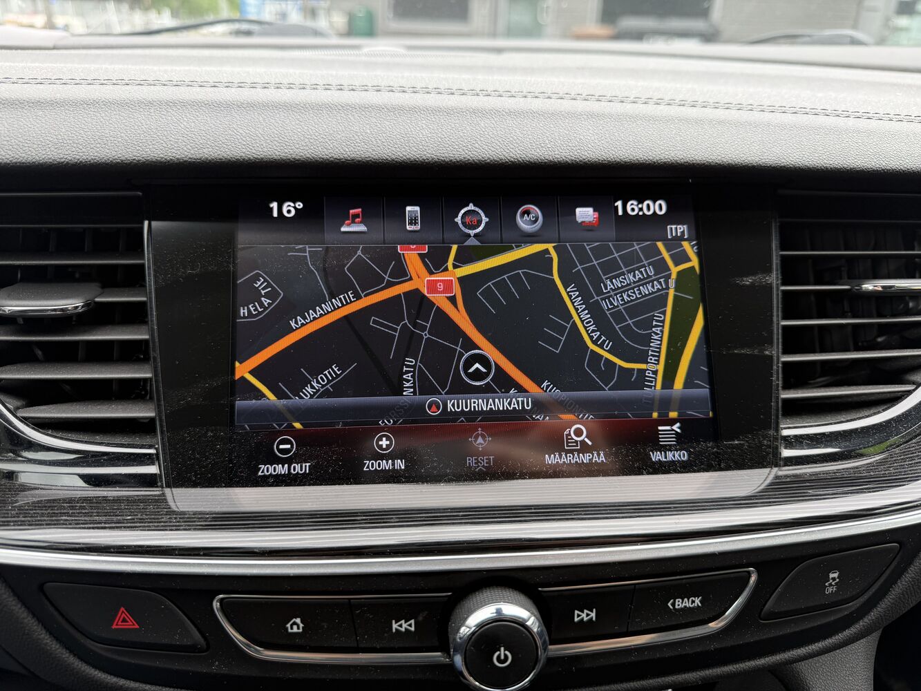 Opel Insignia vaihtoauto