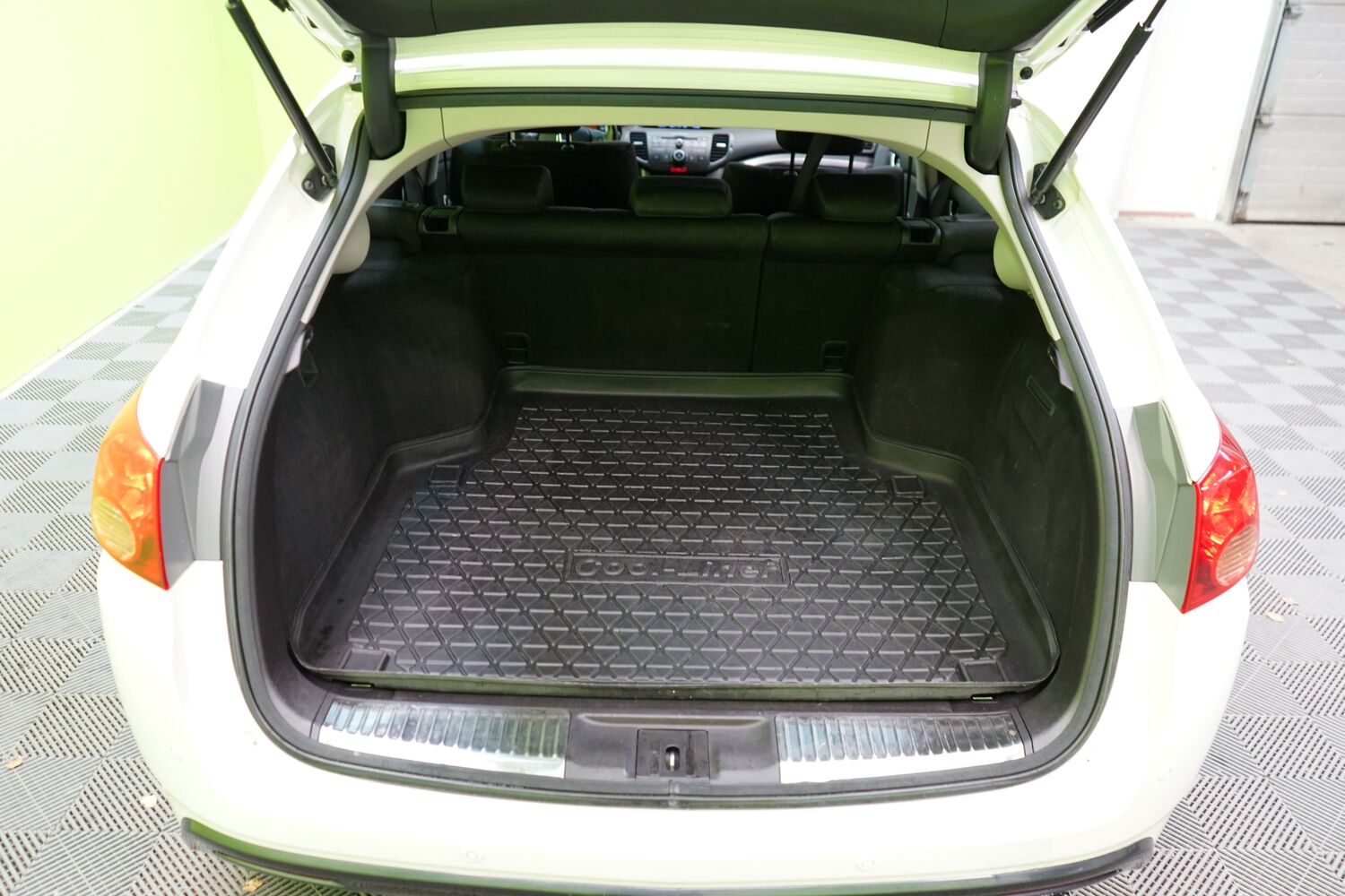 Honda Accord vaihtoauto