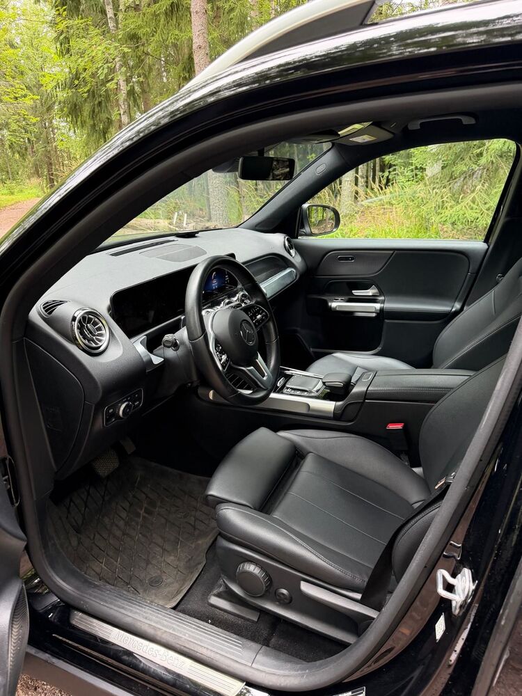 Mercedes-Benz EQB vaihtoauto