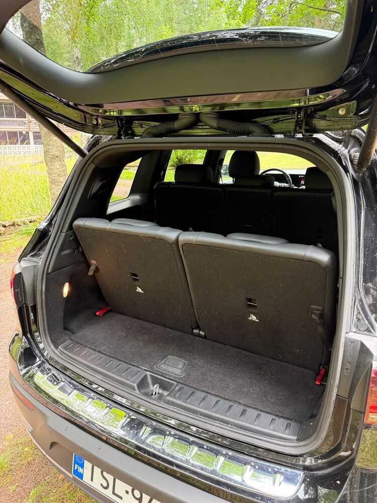 Mercedes-Benz EQB vaihtoauto