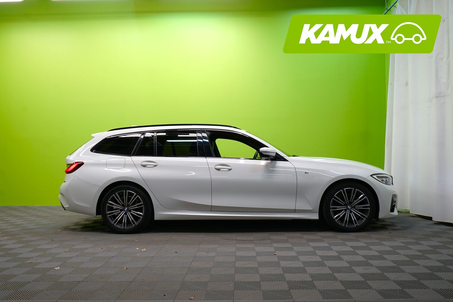 BMW 320 vaihtoauto