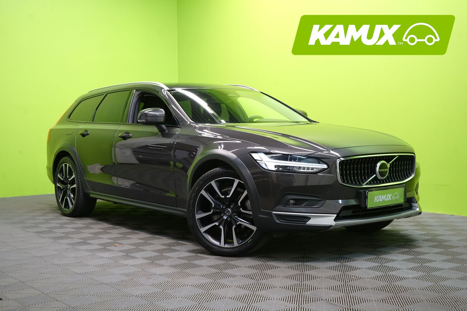 Volvo V90 Cross Country vaihtoauto