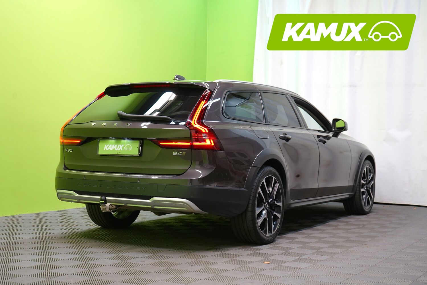 Volvo V90 Cross Country vaihtoauto