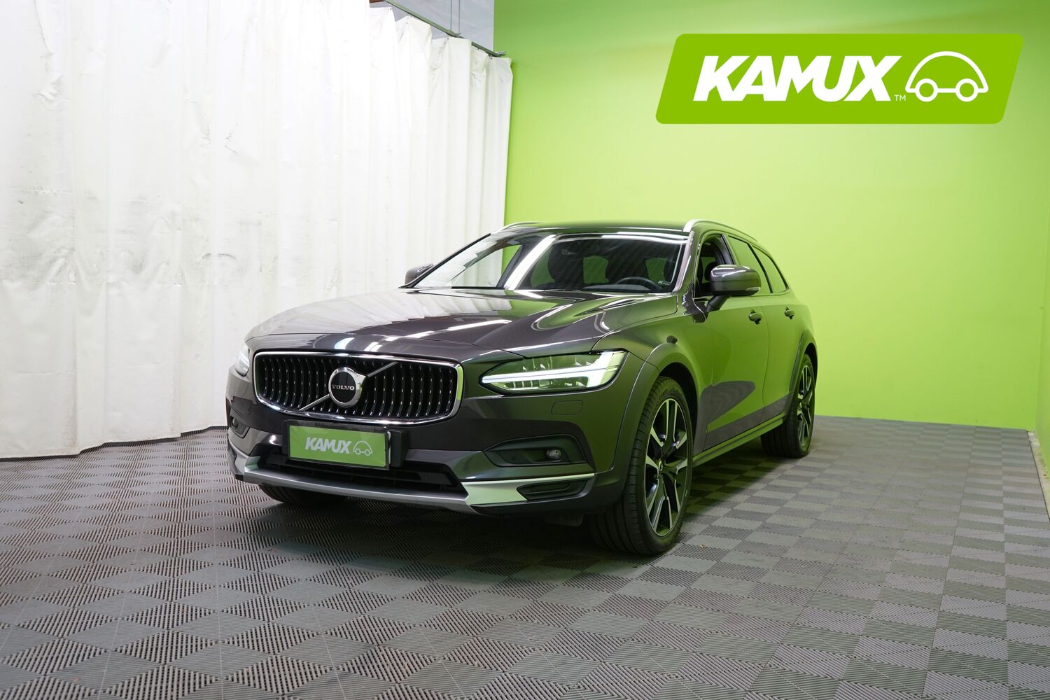 Volvo V90 Cross Country vaihtoauto