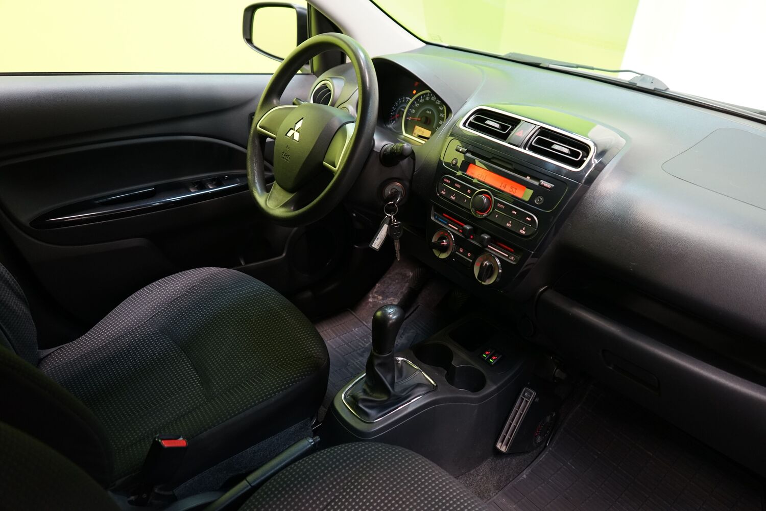 Mitsubishi Space Star vaihtoauto