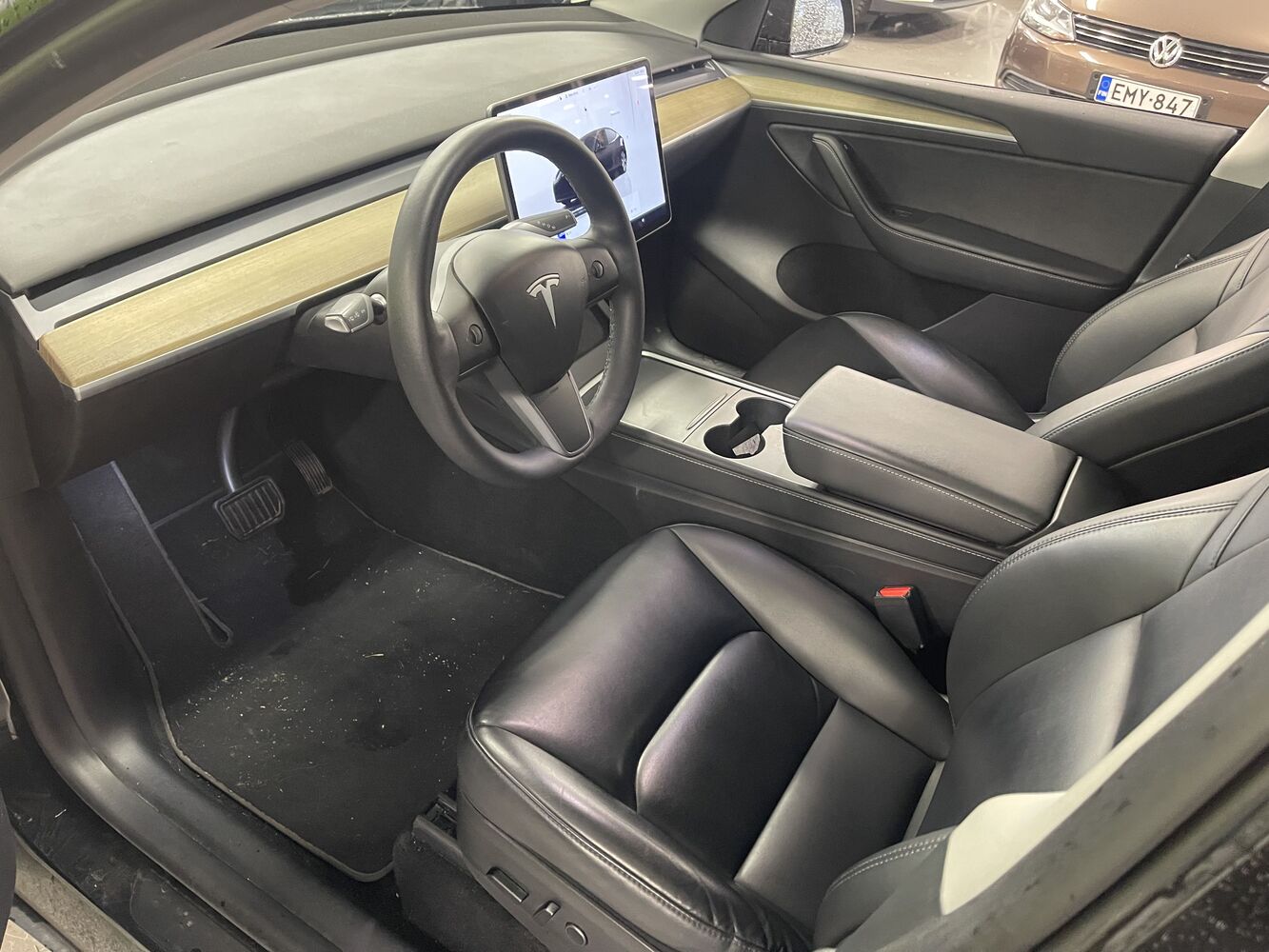 Tesla Model Y vaihtoauto