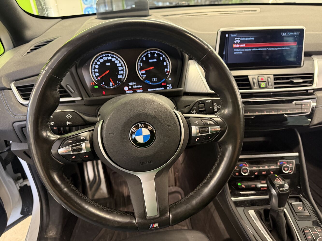 BMW 225 vaihtoauto