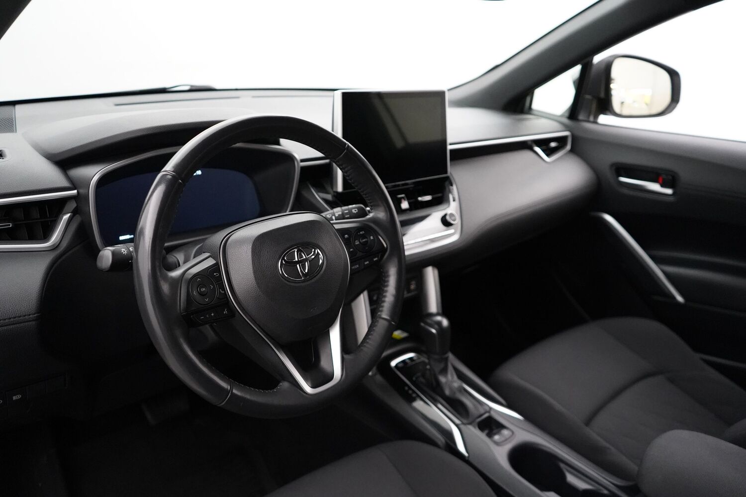 Toyota Corolla Cross vaihtoauto