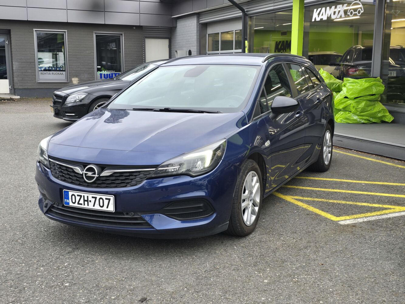 Opel Astra vaihtoauto