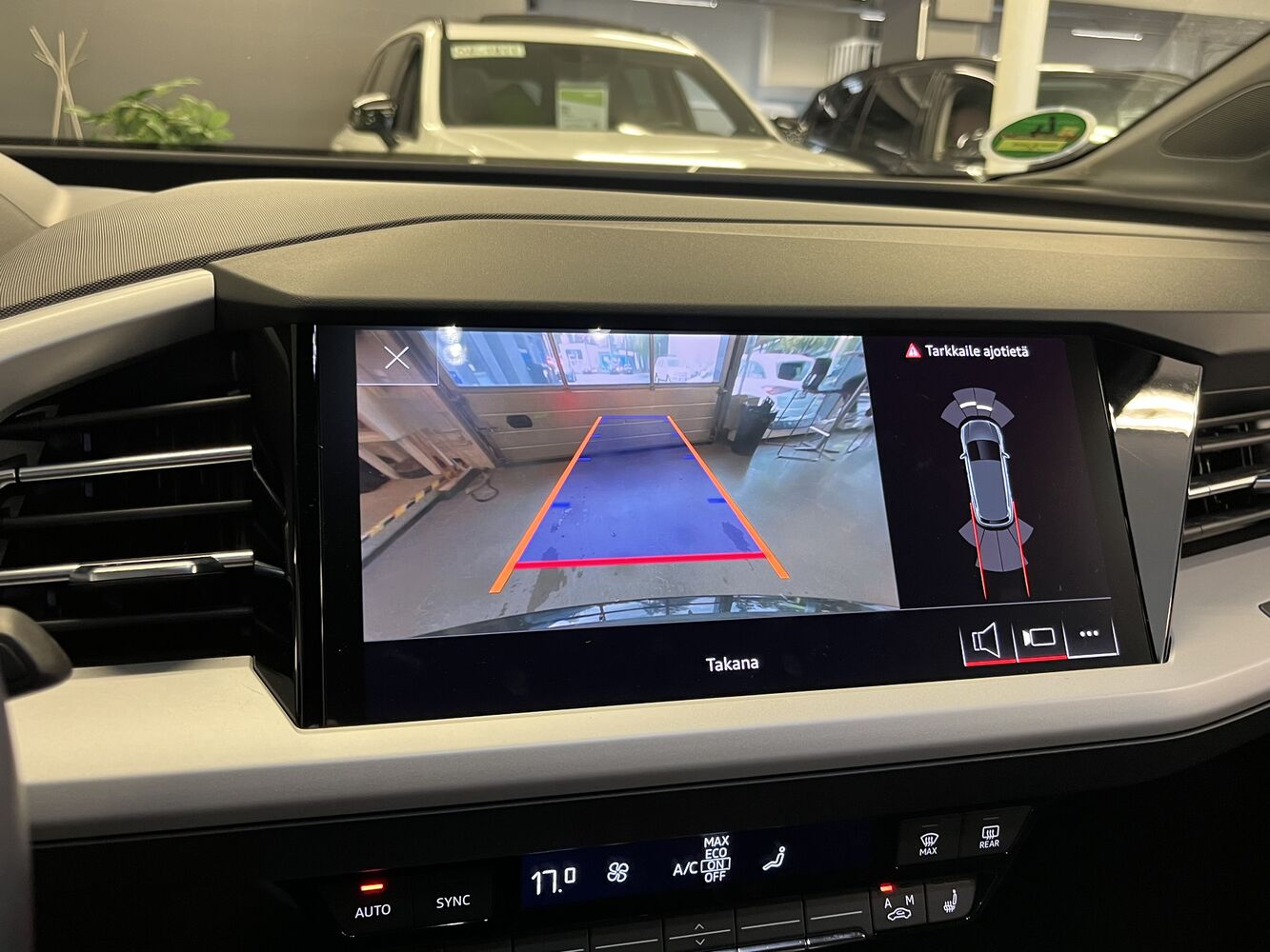 Audi Q4 e-tron vaihtoauto