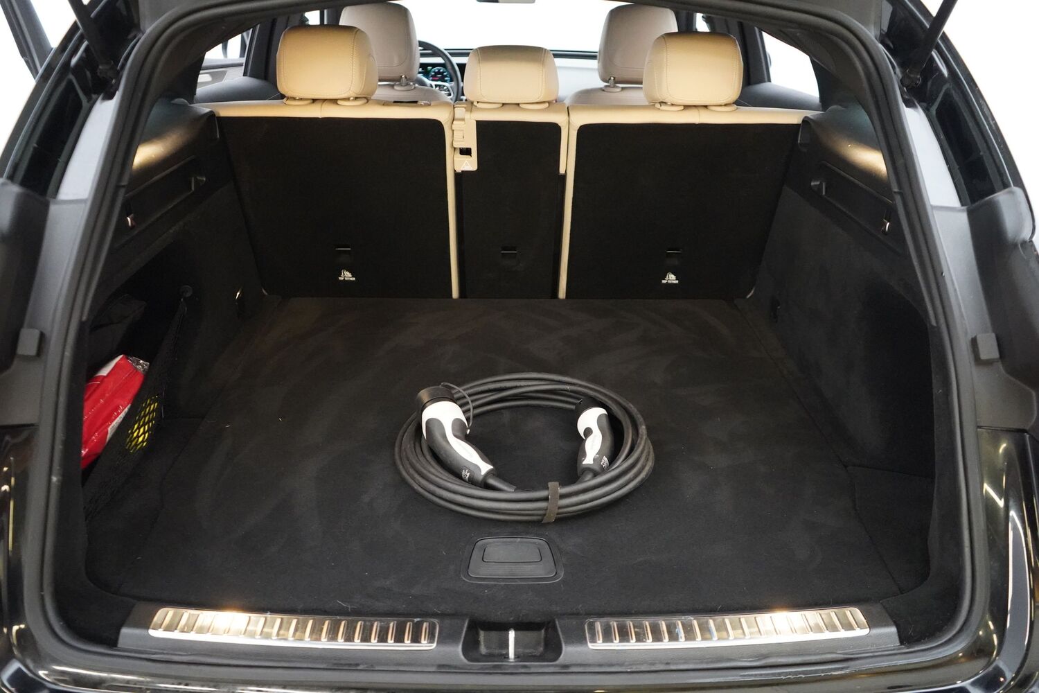 Mercedes-Benz EQC vaihtoauto
