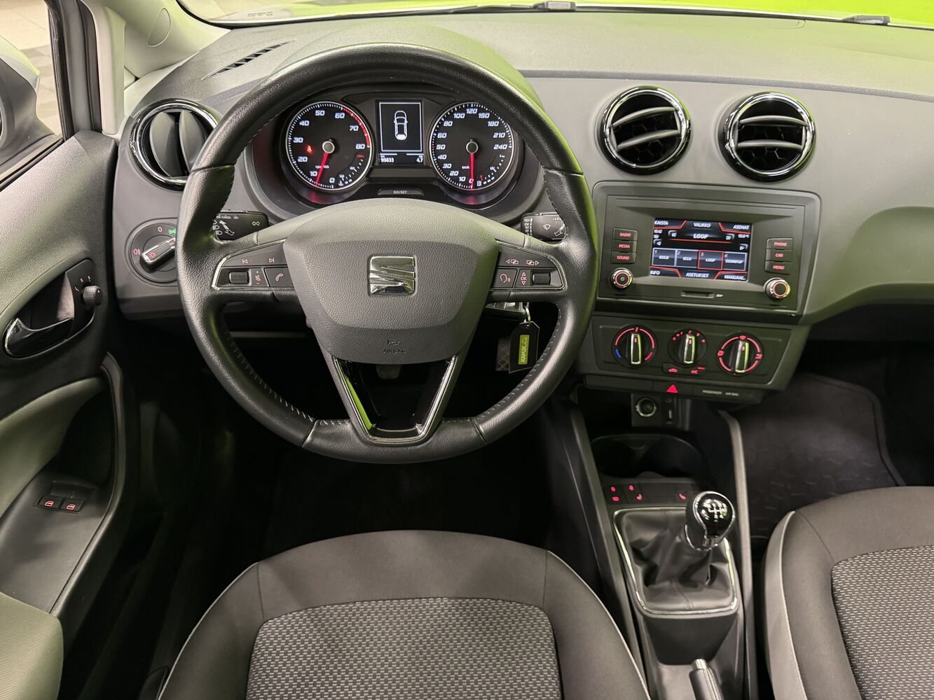 SEAT Ibiza vaihtoauto