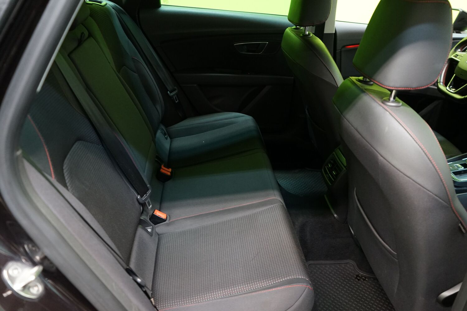 SEAT Leon ST vaihtoauto