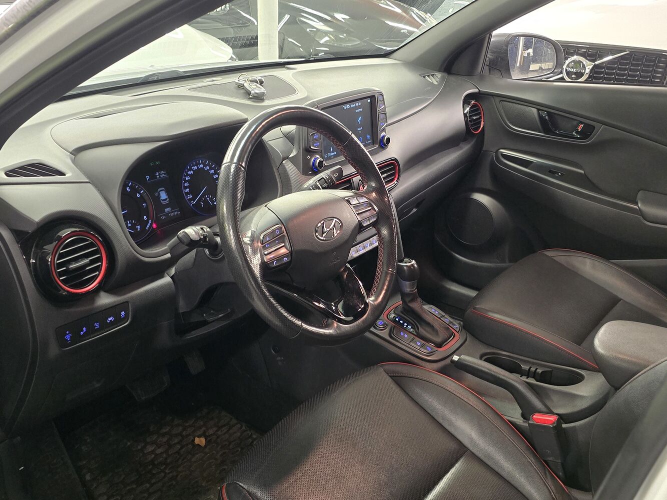 Hyundai Kona vaihtoauto
